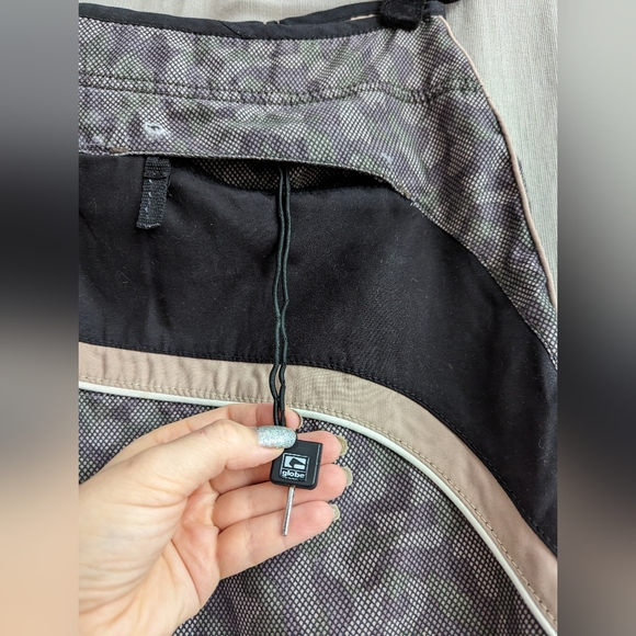 Men's Swim Trunks - Picture 4 of 6